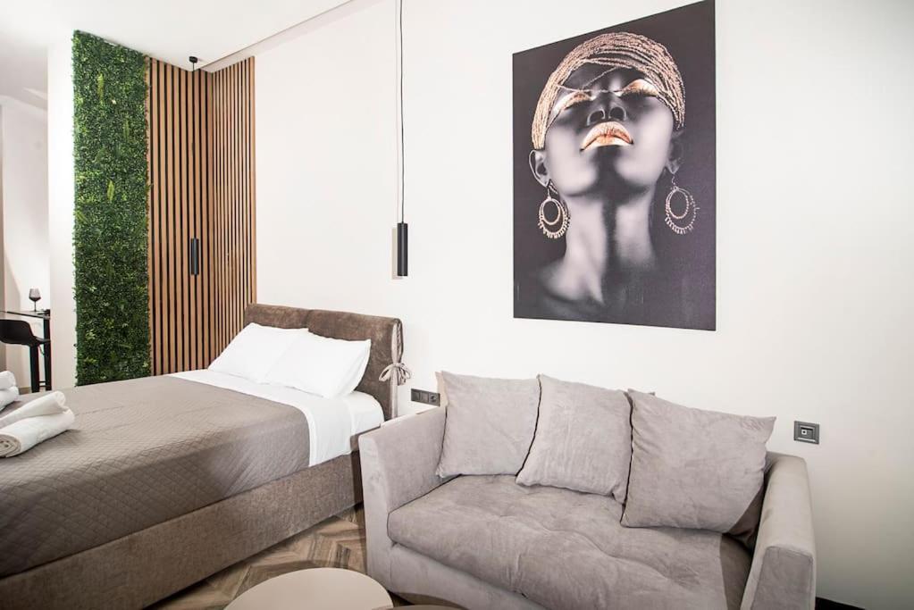 Joy'S Modern-Chic Home Kalamata Exterior photo