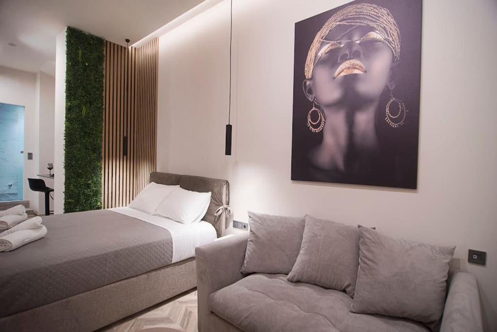 Joy'S Modern-Chic Home Kalamata Exterior photo